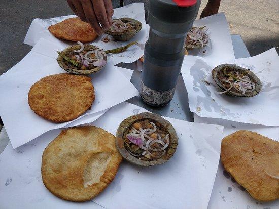 Bajpai Kachori Bhandar